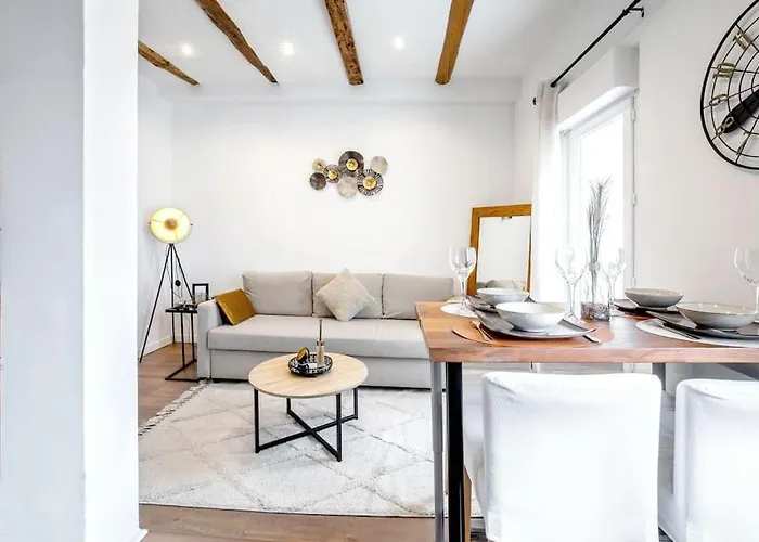 Cosy Appart En Centre Ville/quartier Artistique *